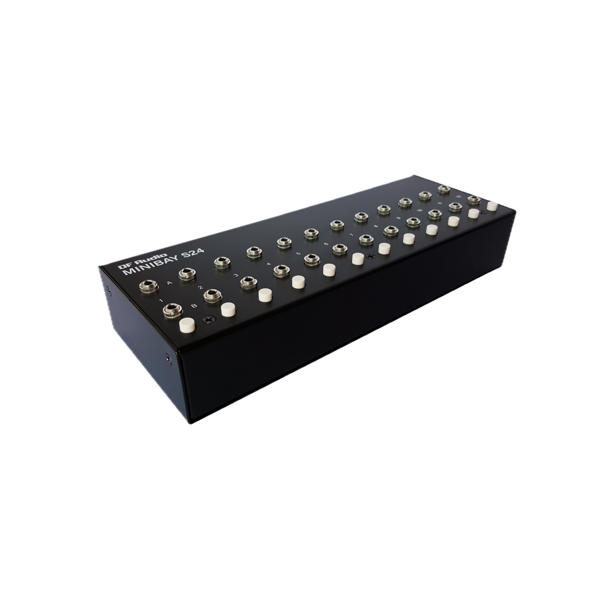 Patchbay DF Audio Minibay S24, vue en angle